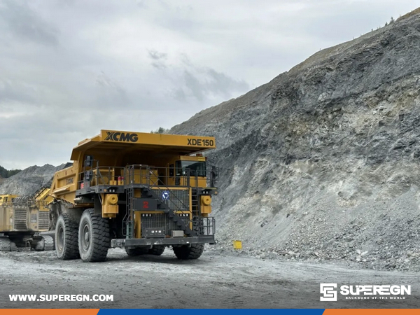 XCMG's 150-tonne Mining Truck Rides In Serbia