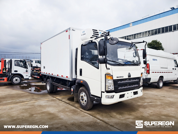 Chad - 1 Unit HOWO 5Ton CLW5040XLCZ6 Refrigerated Truck