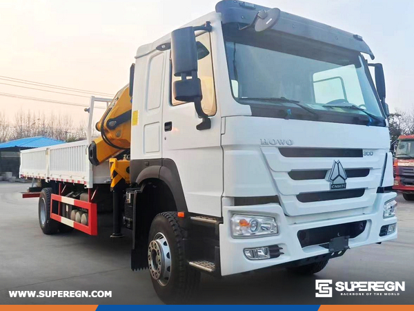 Mauritania - 1 Unit HOWO Truck Mounted Crane