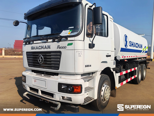 Algeria - 2 Units SHACMAN F2000 Sprinkler Truck