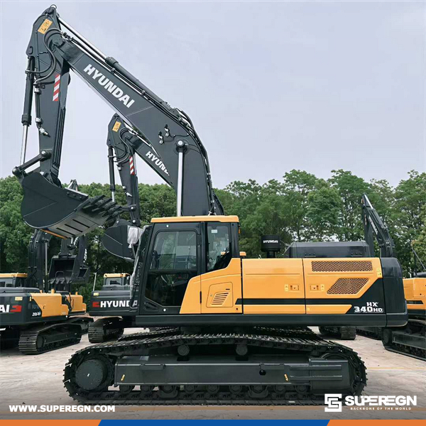 Algeria - 1 Unit HYUNDAI HX340HD Crawler Excavator