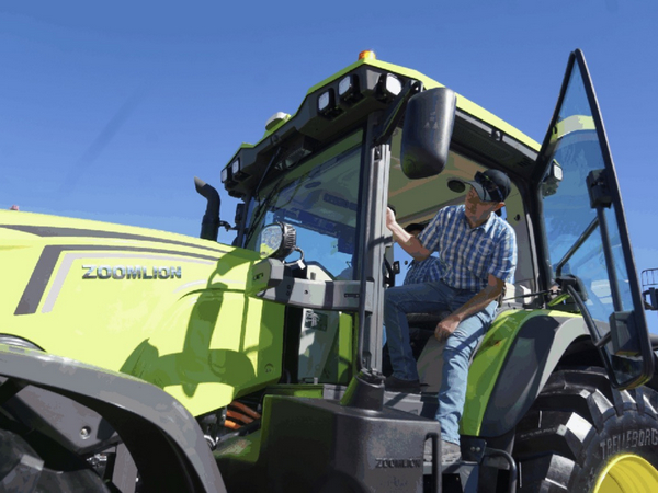 ZOOMLION Showcases Advanced Hybrid Agricultural Machinery at South Africa Nampo Expo