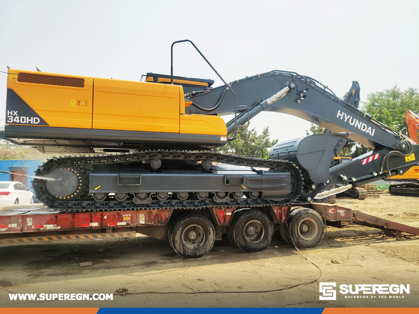 Algeria - 1 Unit HYUNDAI HX340HD Crawler Excavator