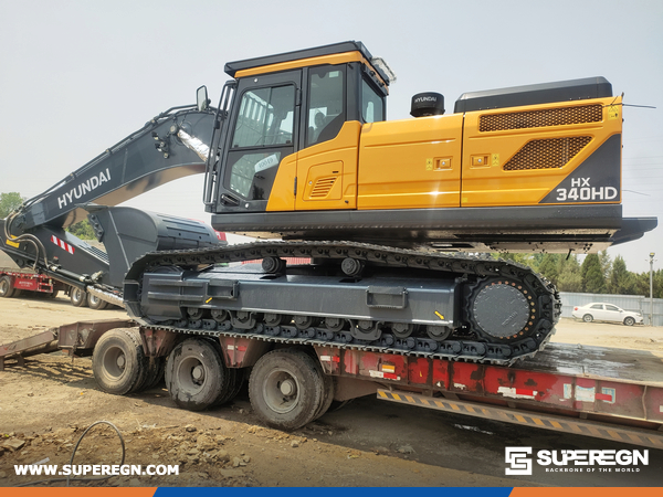 Algeria - 1 Unit HYUNDAI HX340HD Crawler Excavator