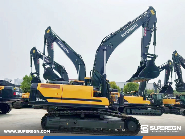 Algeria - 1 Unit HYUNDAI HX340HD Crawler Excavator