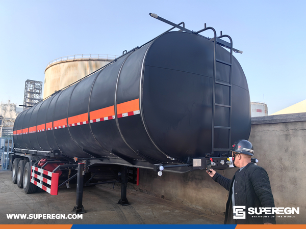 Algeria - 1 Unit WTY9400GP640 Asphalt Trailer