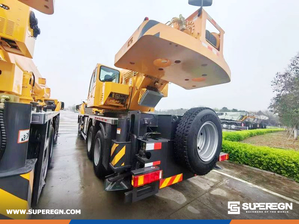 Algeria - 1 Unit XCMG QY25K5D Truck Crane