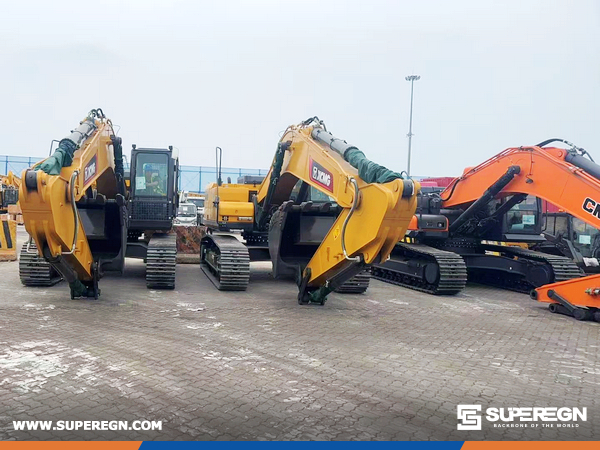 Djibouti - 2 Units XCMG XE335G Crawler Excavator