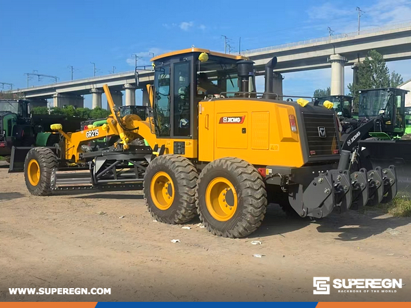 Djibouti - 1 Unit XCMG GR215 Motor Grader