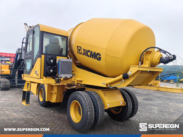 Algeria - 1 Unit XCMG SLM4000S Self Loading Mixer