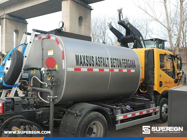 Uzbekistan - 1 Unit XCMG XLS305A  Asphalt Distributor